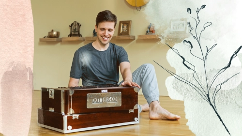Online Kirtan and Harmonium Course